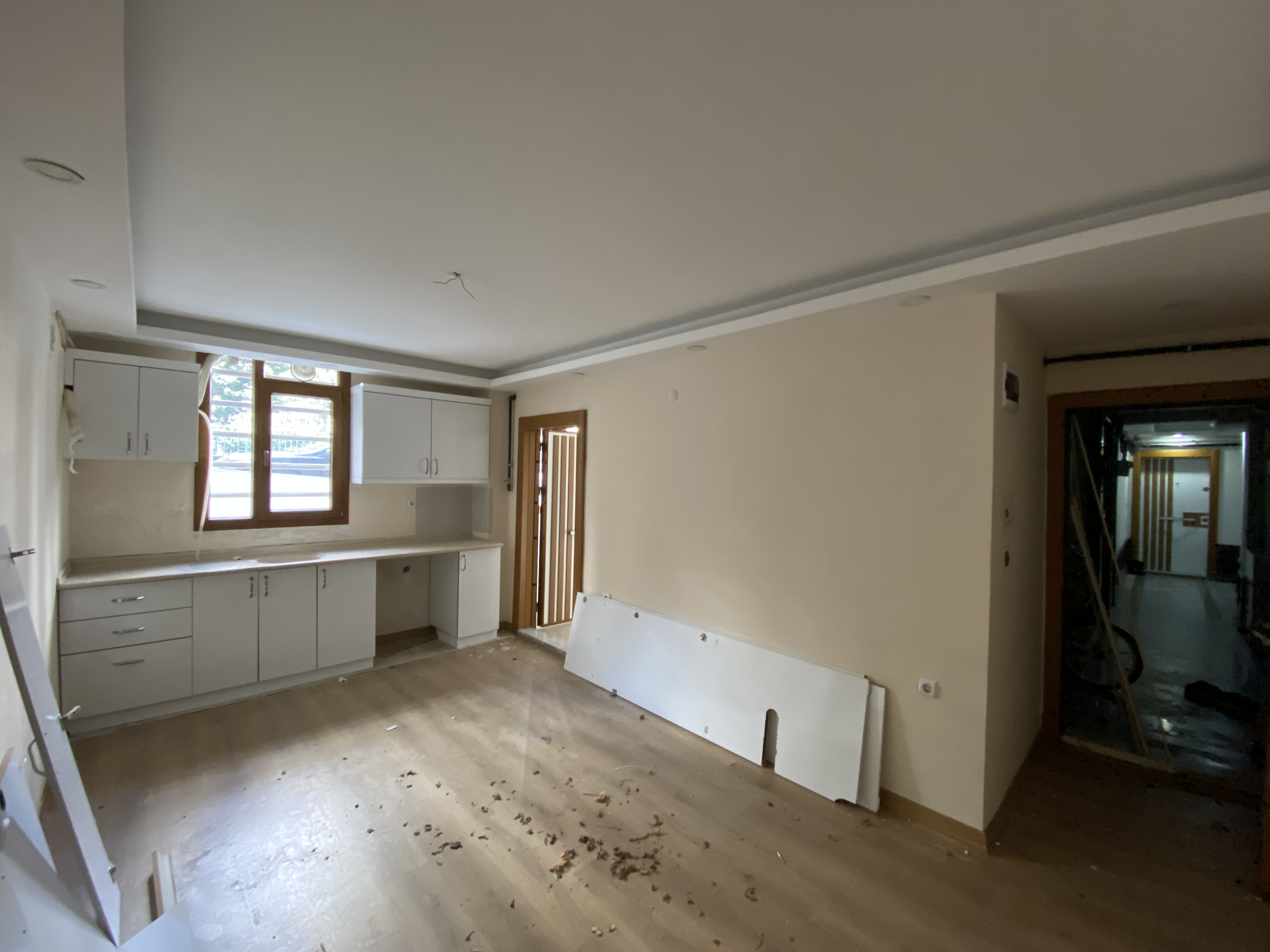 ESENYURT YENİKENT MAH.'DE SATILIK TERS DUBLEKS DAİRE (R-1332) — foto 8
