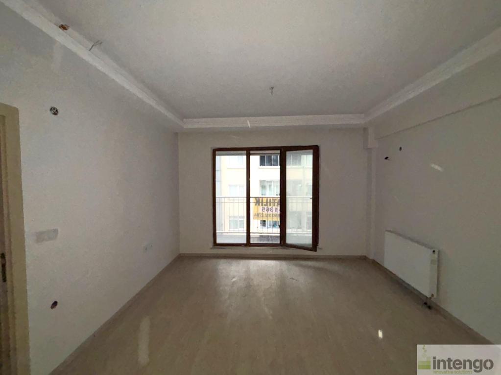 ESENLER CEVİZLİ BAHÇE EVLERİ'NDE SATILIK DAİRE (R-1365)