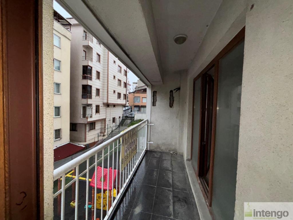 ESENLER CEVİZLİ BAHÇE EVLERİ'NDE SATILIK DAİRE (R-1365)