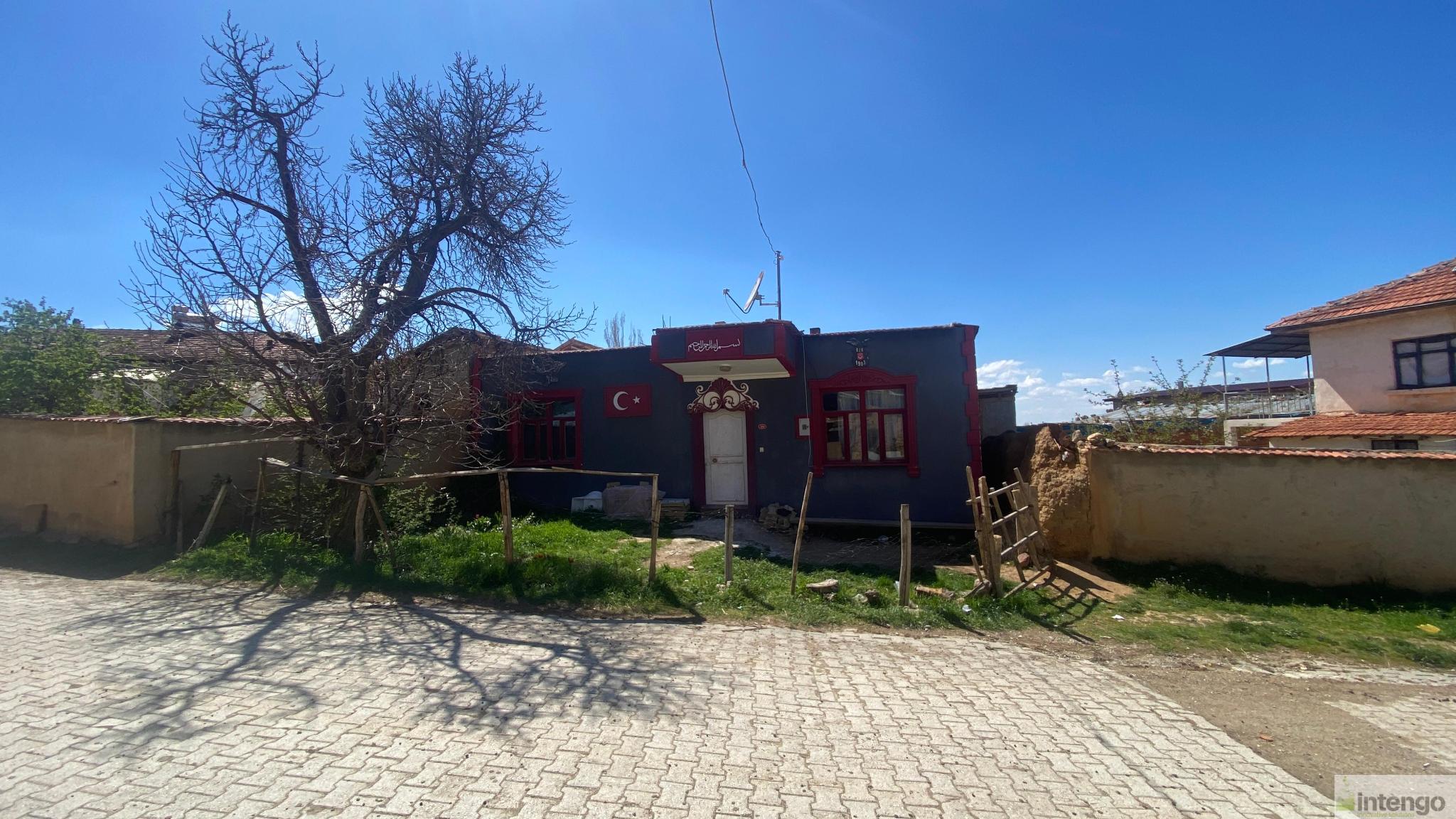 Arsa/Arazi - ISPARTA ŞARKİKARAAĞAÇ