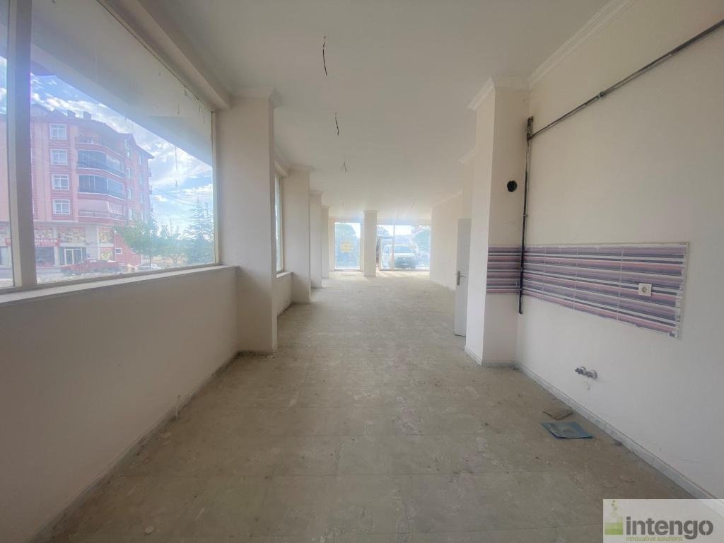 ÇUBUK ATATÜRK MAHALLESİ'NDE SATILIK DÜKKAN (R-1381) — foto 5