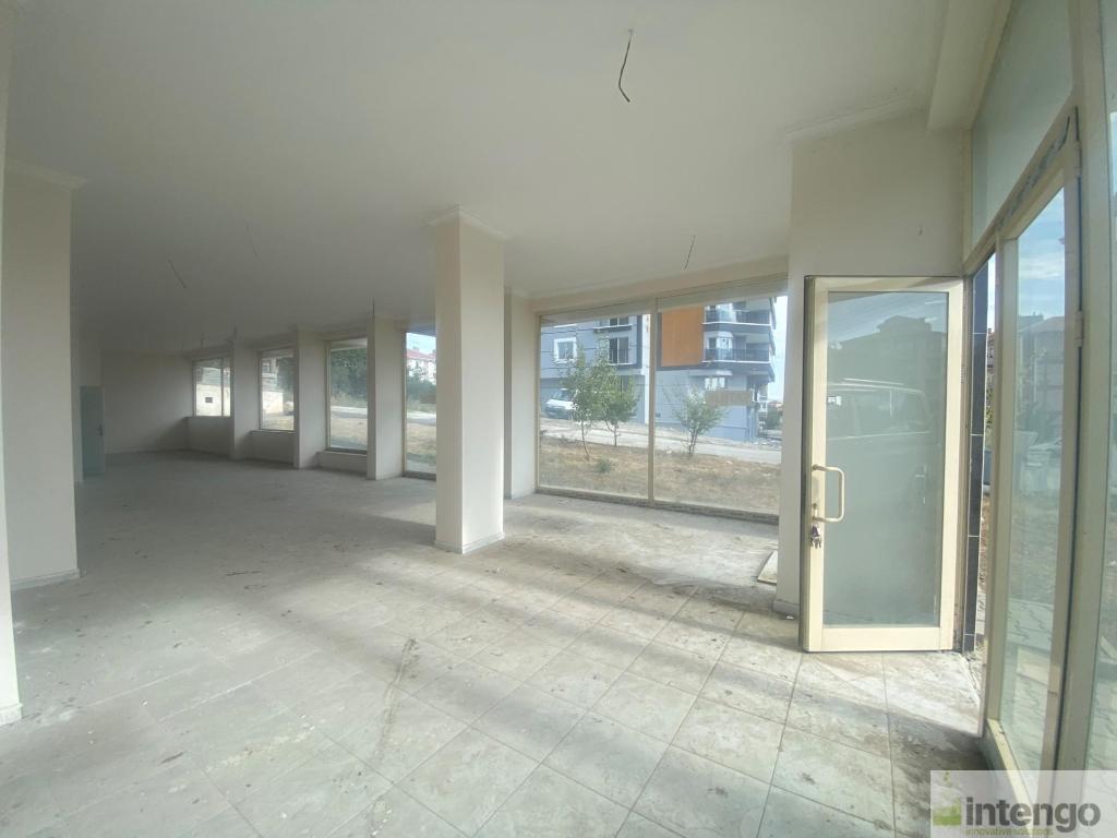 ÇUBUK ATATÜRK MAHALLESİ'NDE SATILIK DÜKKAN (R-1381) — foto 3