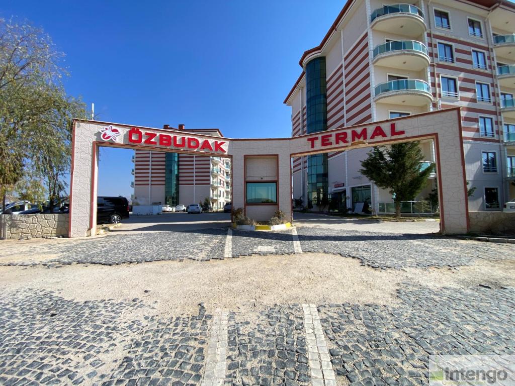 İHSANİYE ÖZBUDAK TERMAL SİTESİ'NDE SATILIK DAİRE (R-1503)