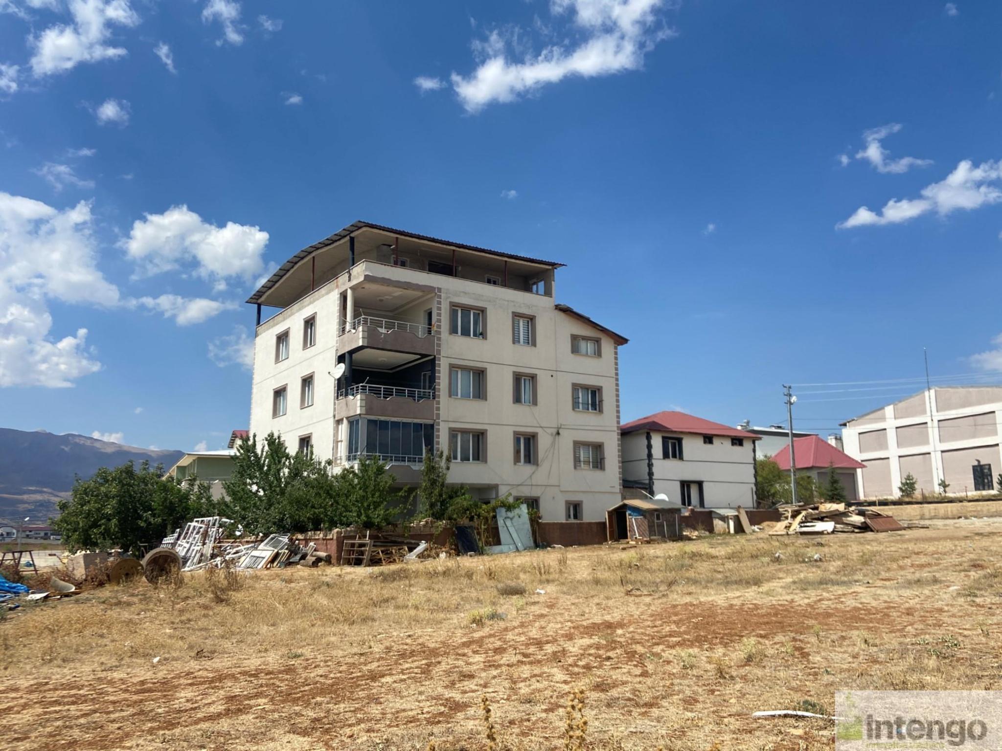 Konut - ADANA TUFANBEYLİ