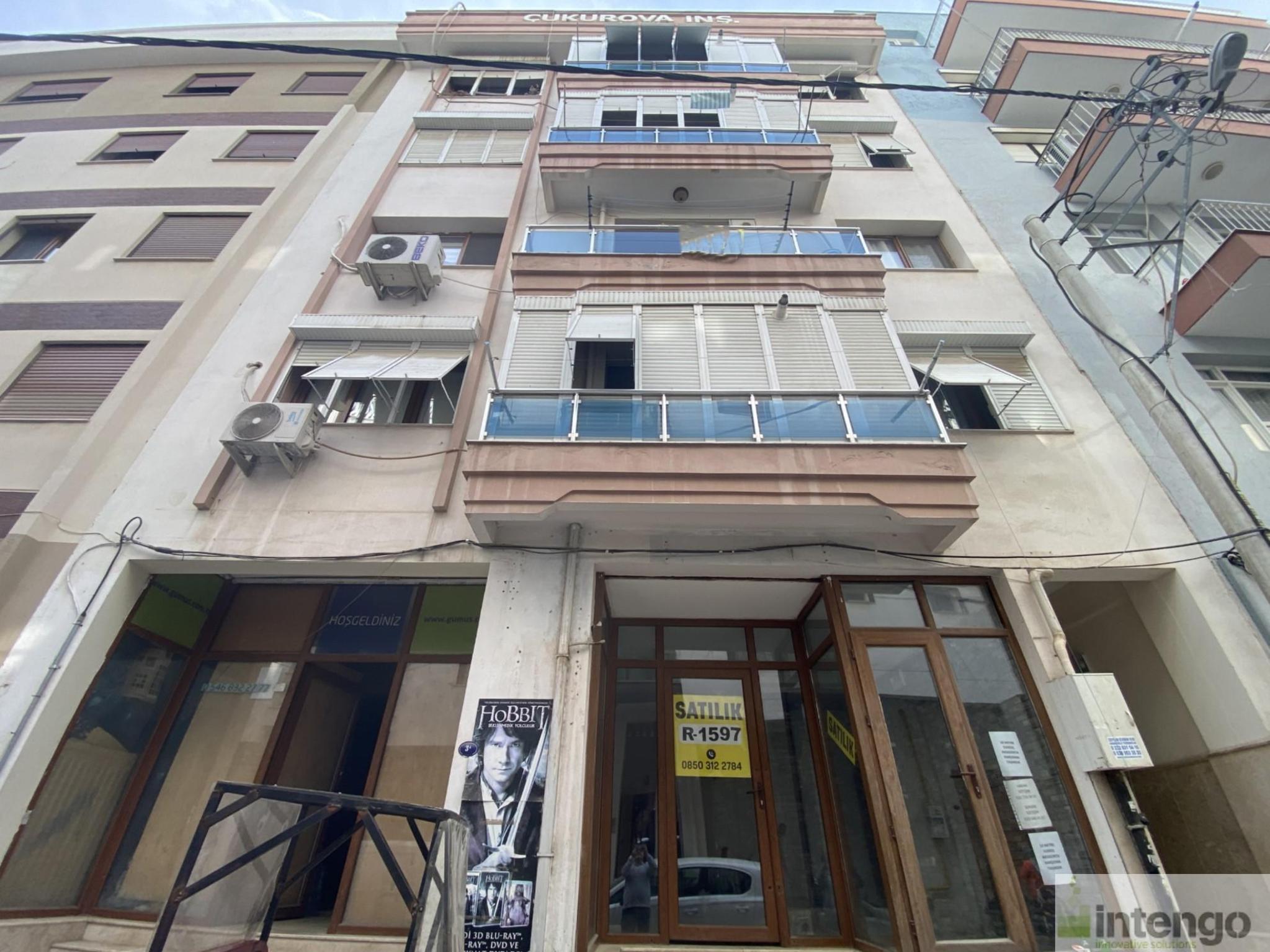 Satılık Dükkan - İzmir Karşıyaka