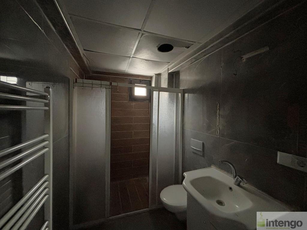 BERGAMA FATİH MAHALLESİ'NDE SATILIK DAİRE (R-1621)