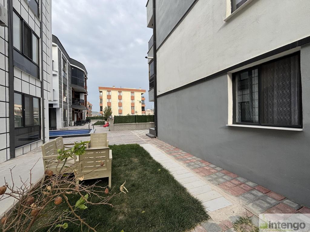 BERGAMA FATİH MAHALLESİ'NDE SATILIK DAİRE (R-1621)