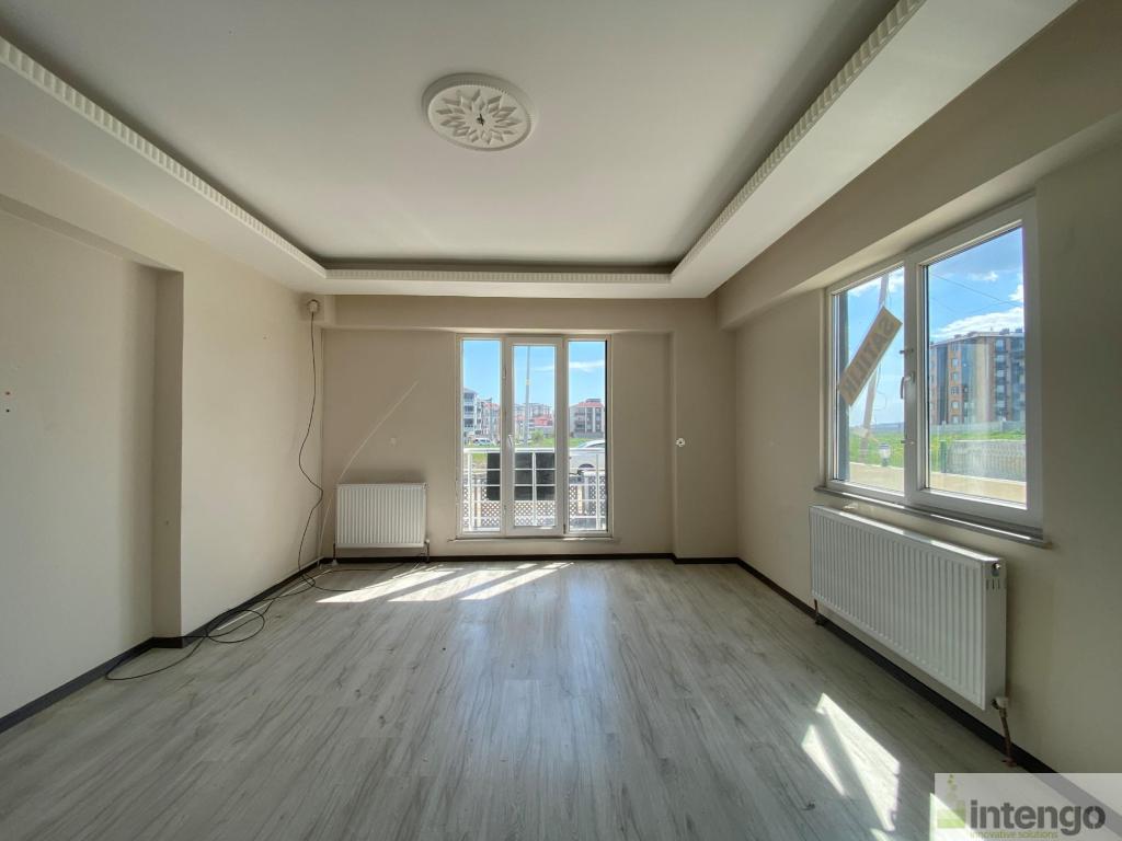 ÇORLU HATİP MAHALLESİ'NDE SATILIK DAİRE (R-1680)