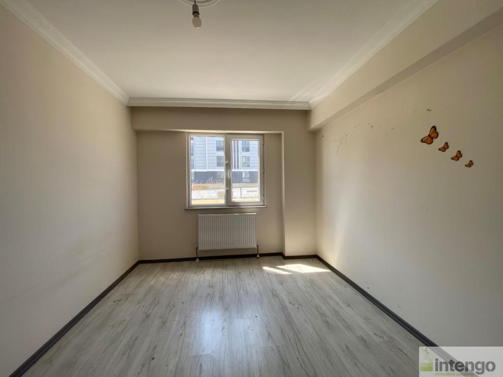 ÇORLU HATİP MAHALLESİ'NDE SATILIK DAİRE (R-1680)