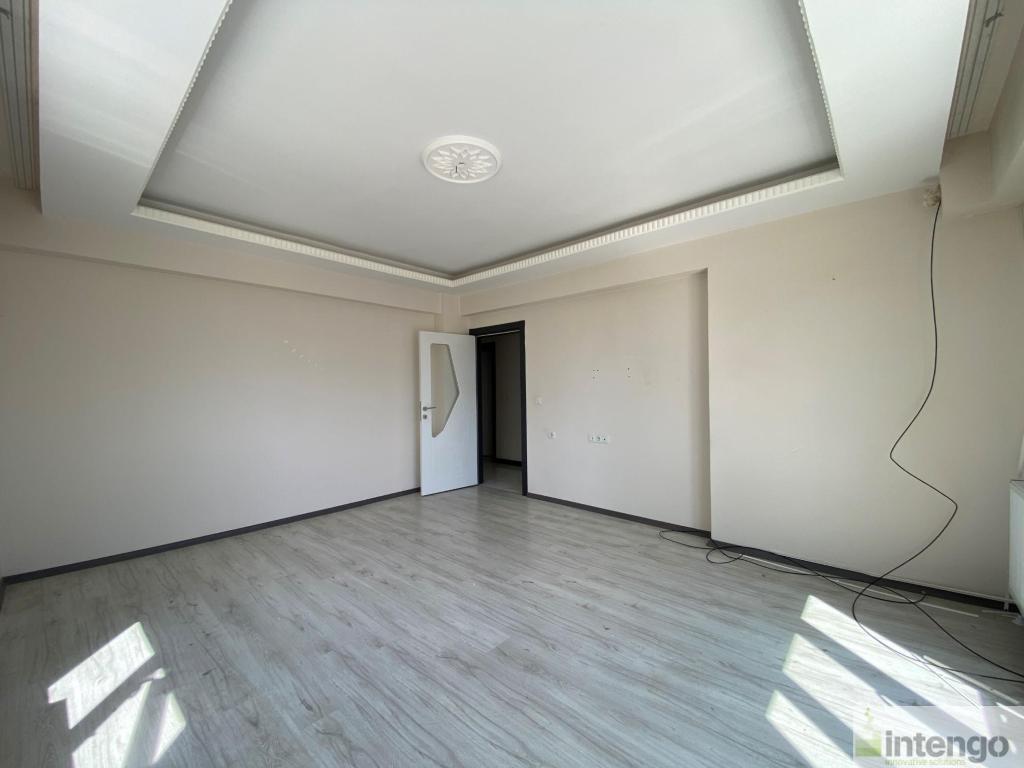 ÇORLU HATİP MAHALLESİ'NDE SATILIK DAİRE (R-1680)