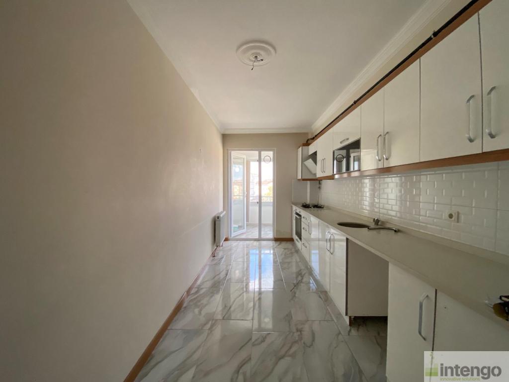 ÇORLU HATİP MAHALLESİ'NDE SATILIK DAİRE (R-1681)