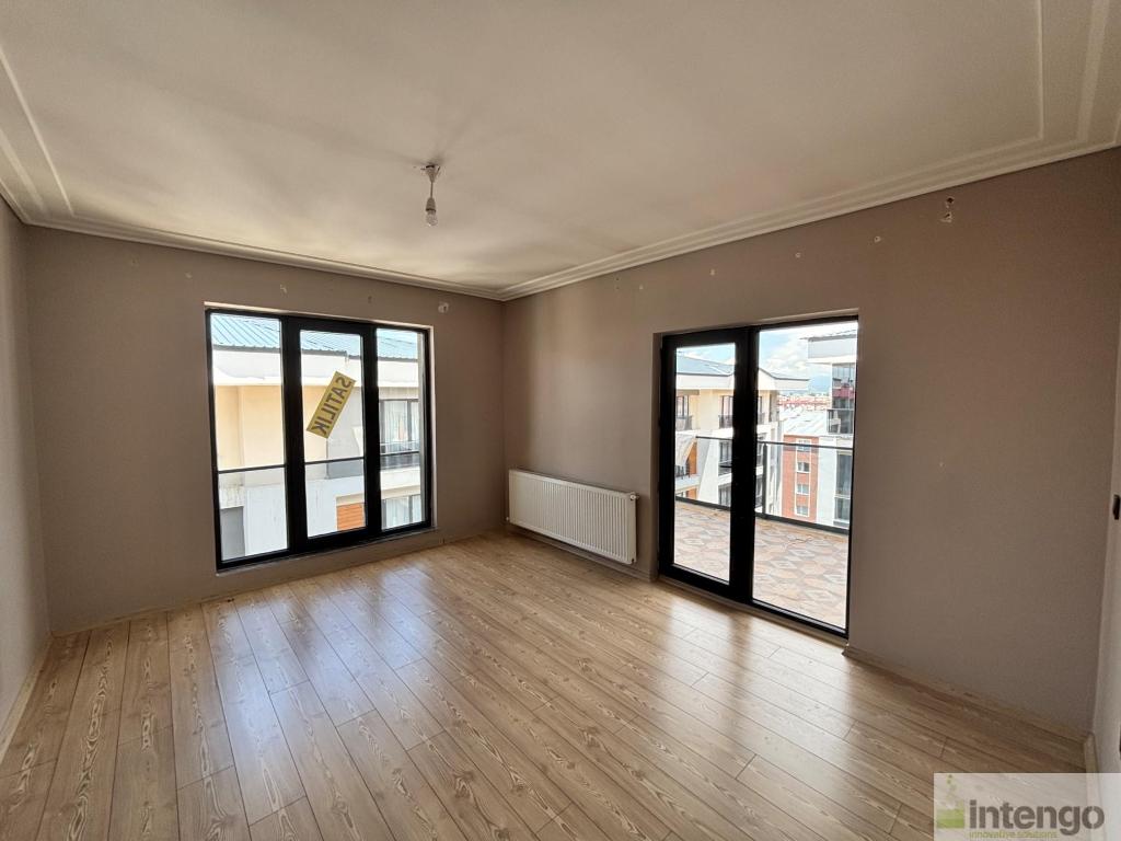 PALANDÖKEN AYIŞIĞI SİTESİ'NDE SATILIK DAİRE (R-1686)