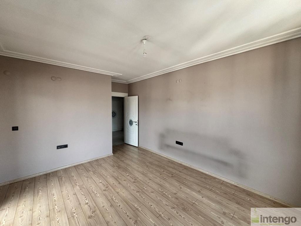 PALANDÖKEN AYIŞIĞI SİTESİ'NDE SATILIK DAİRE (R-1686)