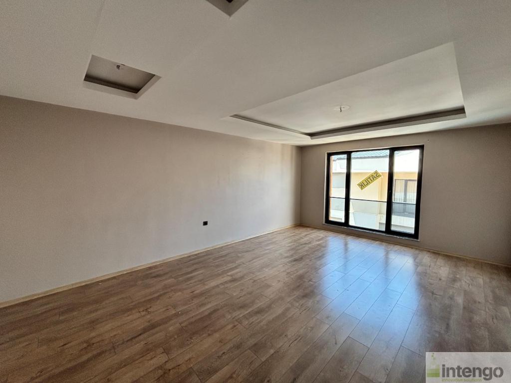PALANDÖKEN AYIŞIĞI SİTESİ'NDE SATILIK DAİRE (R-1686)
