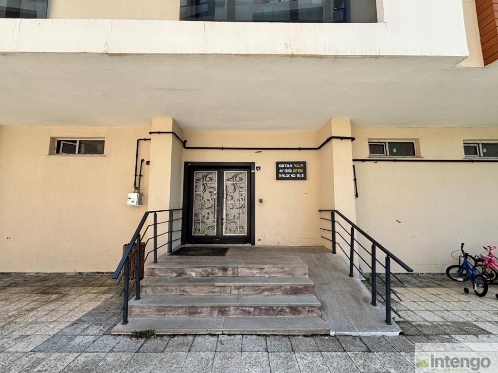 PALANDÖKEN AYIŞIĞI SİTESİ'NDE SATILIK DAİRE (R-1686)