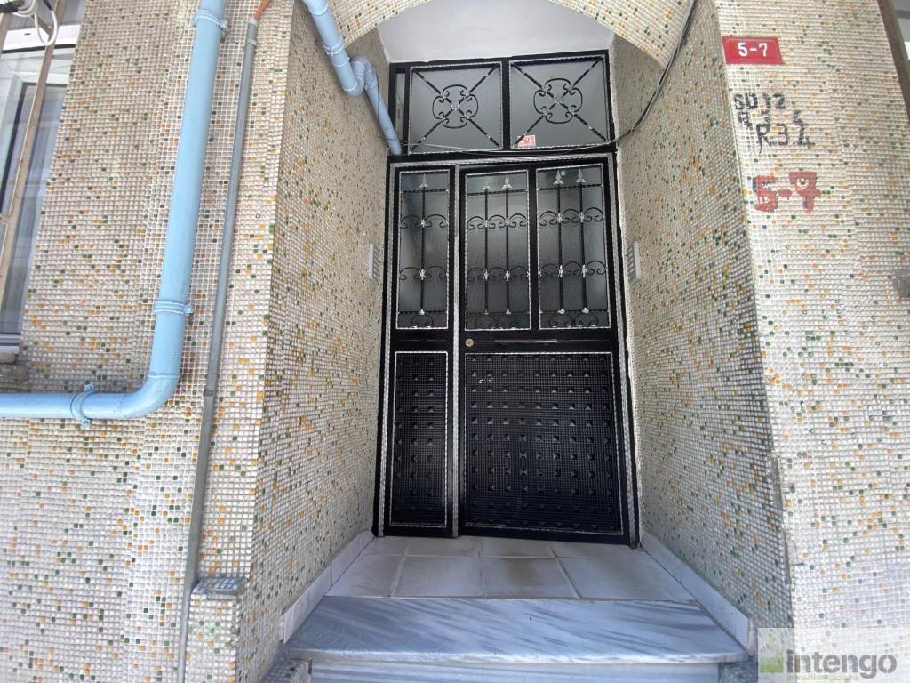 SULTANGAZİ UĞUR MUMCU MAHALLESİ'NDE SATILIK DAİRE (R-1708)