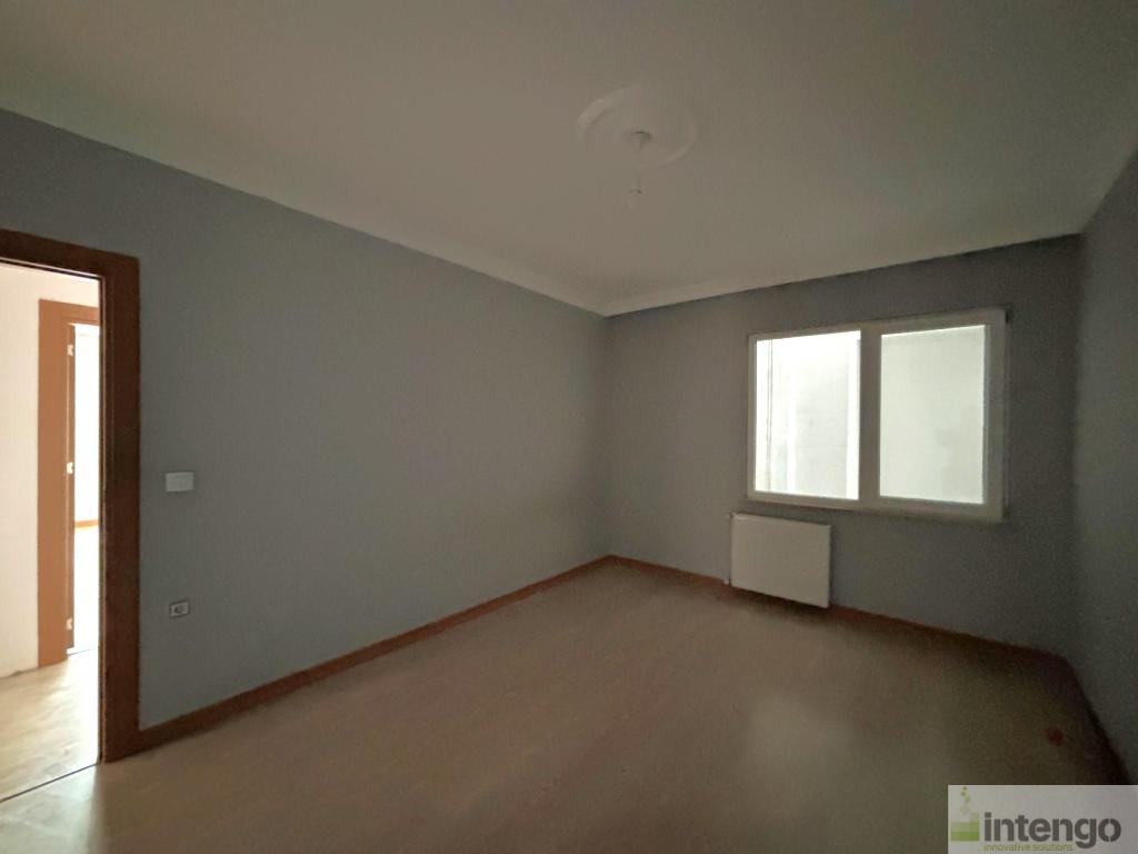 ARSİN YEŞİLYALI MAHALLESİ'NDE SATILIK DENİZ MANZARALI DAİRE (R-1711)