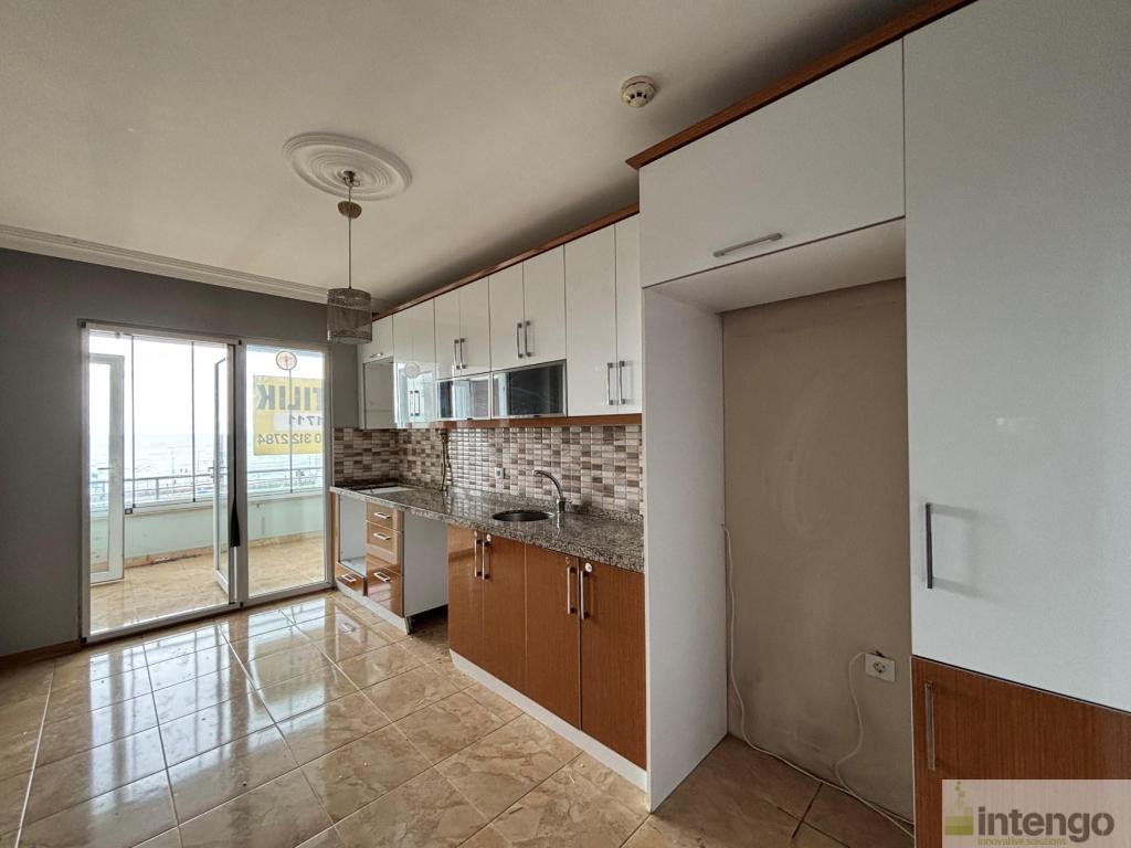 ARSİN YEŞİLYALI MAHALLESİ'NDE SATILIK DENİZ MANZARALI DAİRE (R-1711)