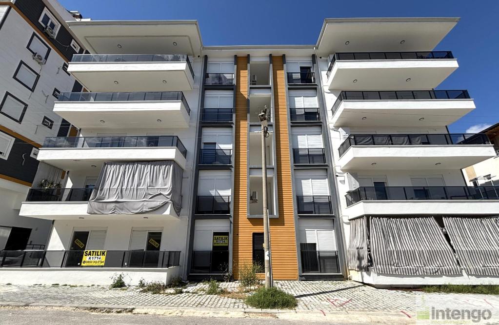 SERİK KÖKEZ MAHALLESİ'NDE SATILIK DAİRE (R-1714)