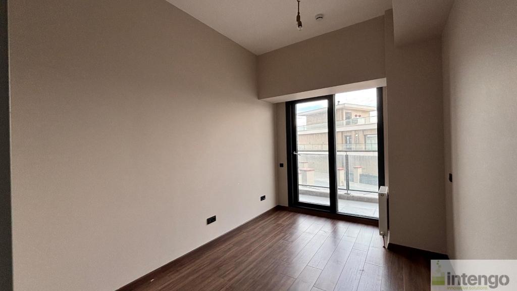 BORNOVA İKON TOWER'DA SATILIK DAİRE (R-1718)