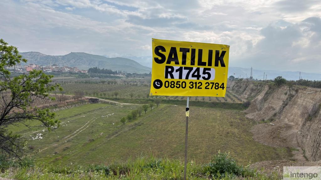 BULDAN YENİCEKENT MAHALLESİ'NDE SATILIK TARLA (R-1745)