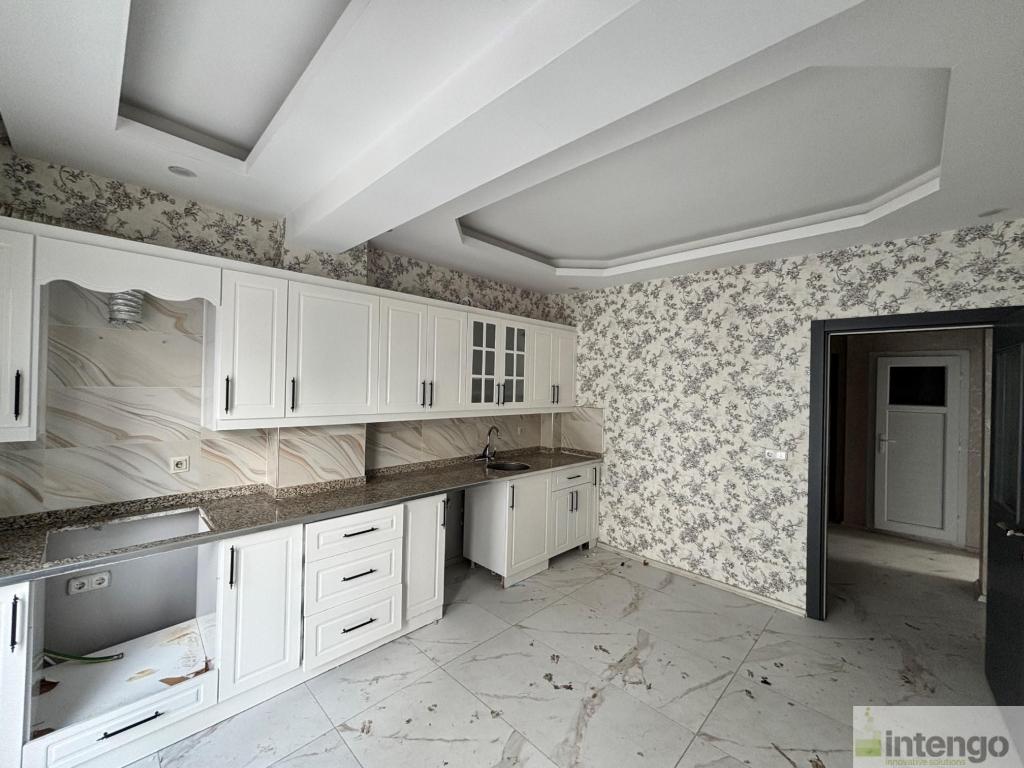 OSMANİYE MERKEZ ULAŞLI MAHALLESİ'NDE SATILIK DAİRE (R-1758)