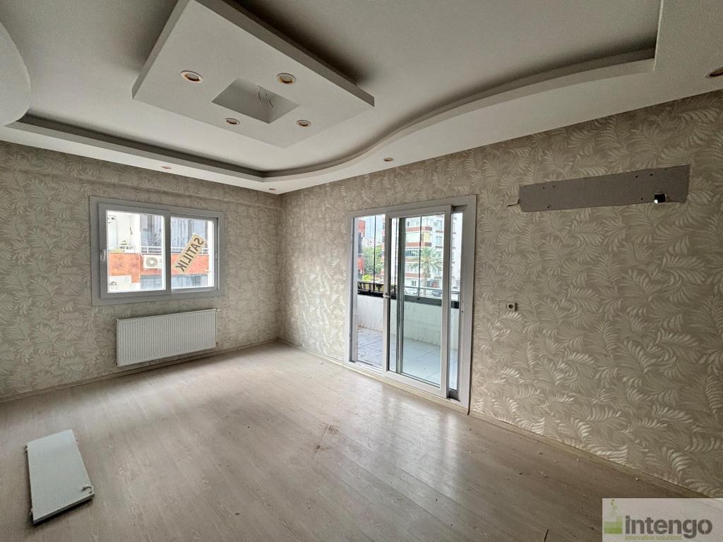 OSMANİYE MERKEZ ULAŞLI MAHALLESİ'NDE SATILIK DAİRE (R-1758)
