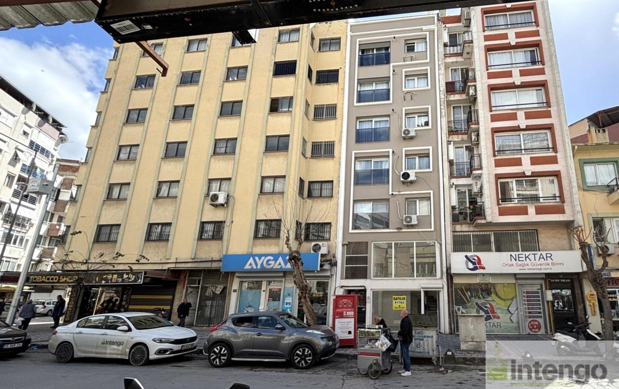 Satılık Dükkan - İzmir Konak