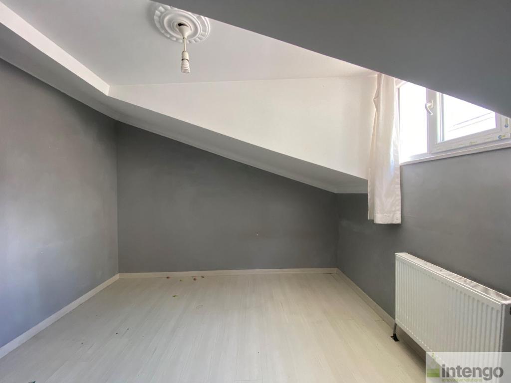 BAŞAKŞEHİR GÜVERCİNTEPE MAHALLESİ'NDE SATILIK ÇATI DUBLEKSİ (R-1790)