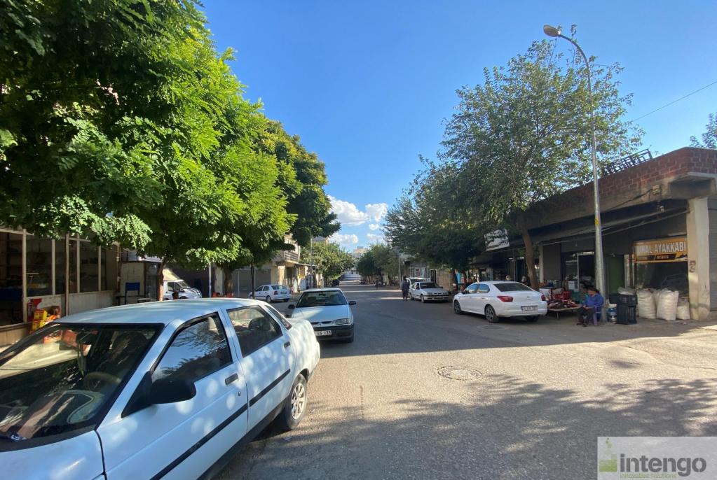 SİVEREK HALİLİYE MAH. SATILIK ASMA KATLI DÜKKAN (R-271)