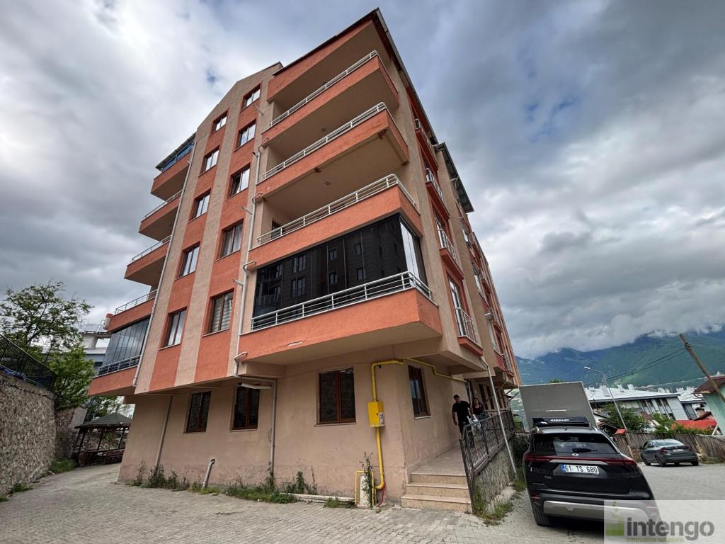 ARTVİN MERKEZ BALCIOĞLU MAHALLESİ'NDE SATILIK DAİRE (R-1816) — foto 3