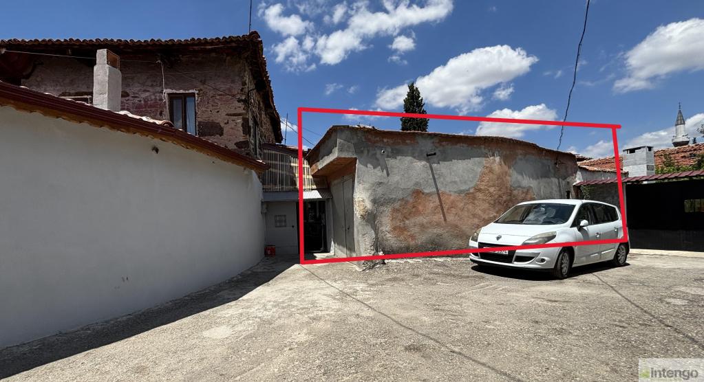 KULA CAMİİ CEDİT MAHALLESİ'NDE SATILIK KÖY EVİ VE ARSASI (R-1818) — foto 2