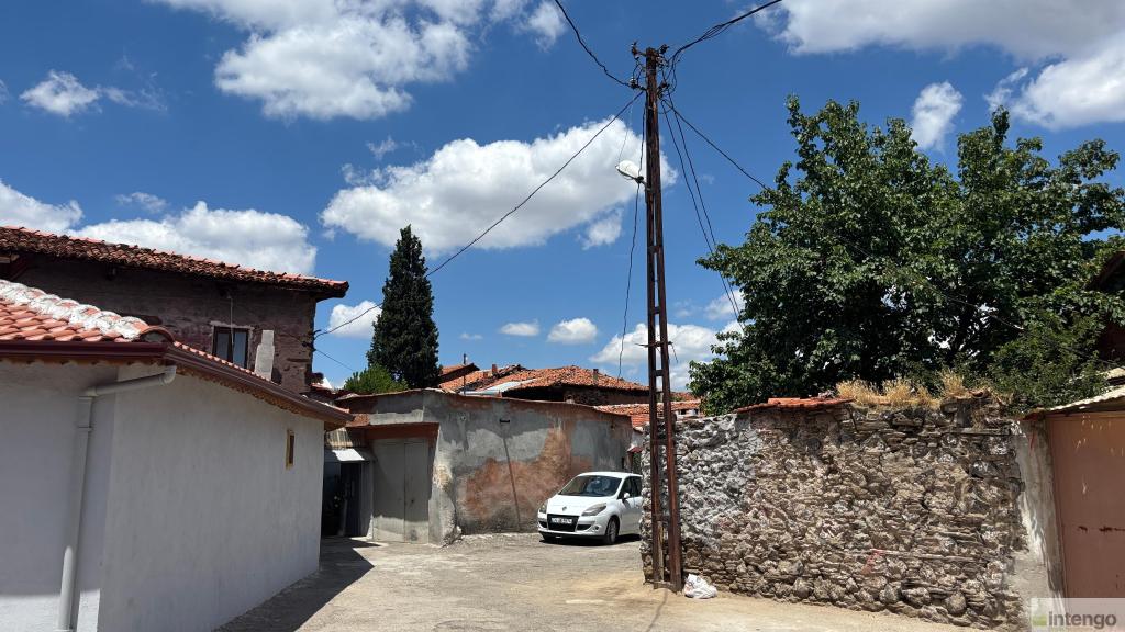 KULA CAMİİ CEDİT MAHALLESİ'NDE SATILIK KÖY EVİ VE ARSASI (R-1818) — foto 4