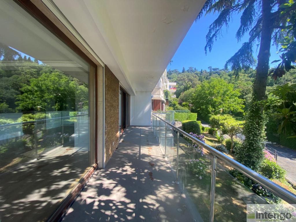 BEBEK AYŞE SULTAN KORUSU'NDA BOĞAZ MANZARALI BAHÇELİ DAİRE (R-1826) — foto 7