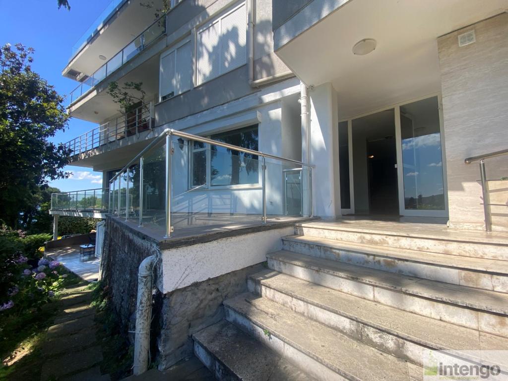 BEBEK AYŞE SULTAN KORUSU'NDA BOĞAZ MANZARALI BAHÇELİ DAİRE (R-1826) — foto 4