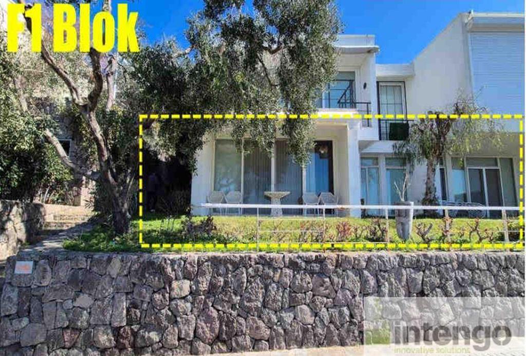 YALIKAVAK TEKFEN EVLERİ'NDE DENİZ MANZARALI, BAHÇELİ 4+1 DAİRE (R-1863) — foto 10