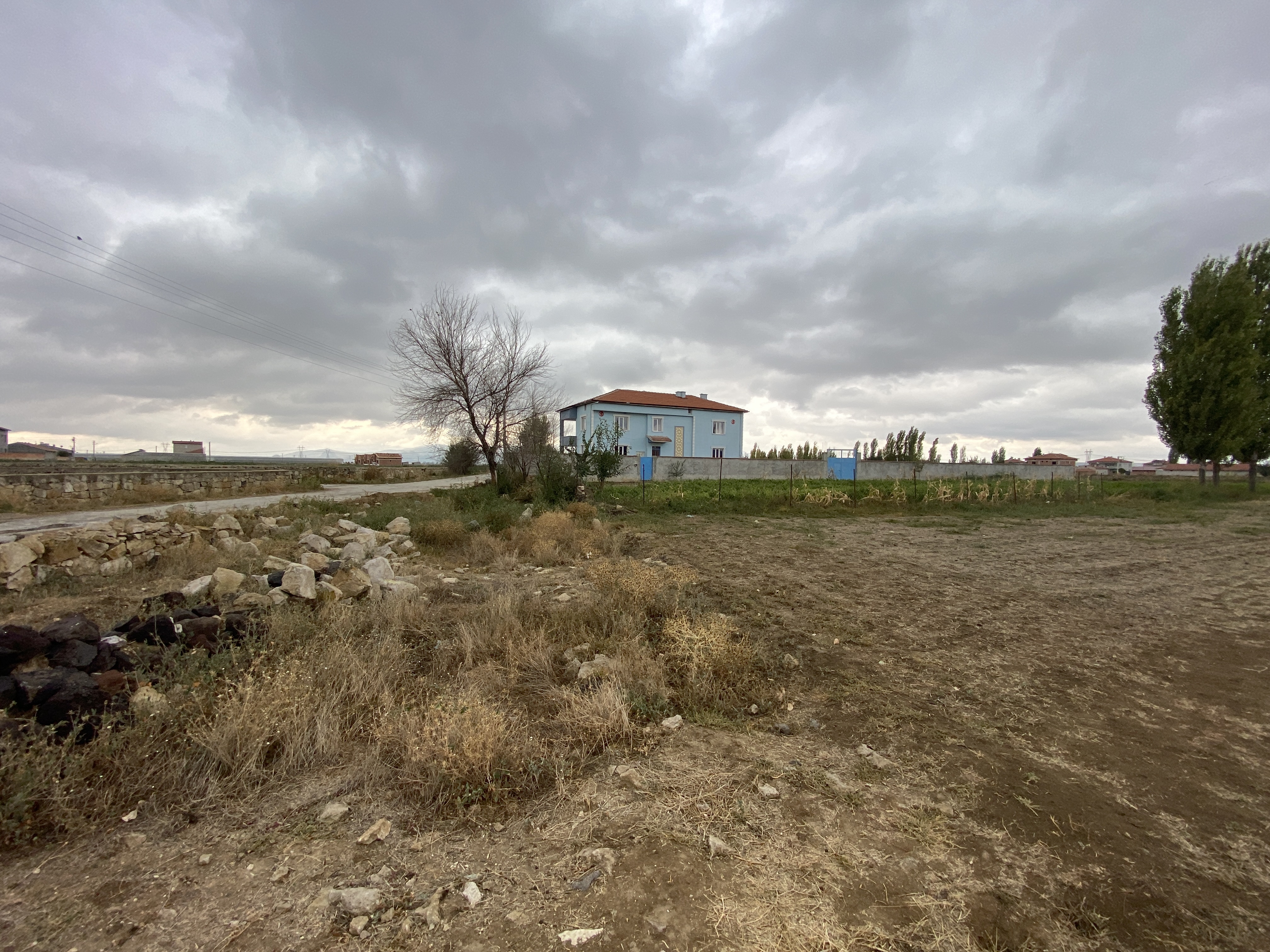 AFYONKARAHİSAR MERKEZ FETHİBEY BLD'DE İMARLI ARSA (R-827)