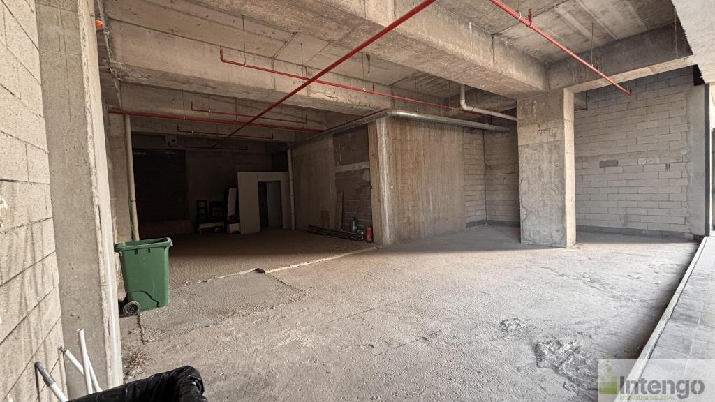 BORNOVA MODDA BULVAR SİTESİ'NDE SATILIK DÜKKAN (R-1901) — foto 7