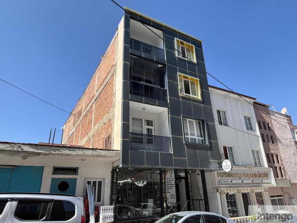 SULUOVA CUMHURİYET MAHALLESİ'NDE SATILIK DAİRE (R-1911)