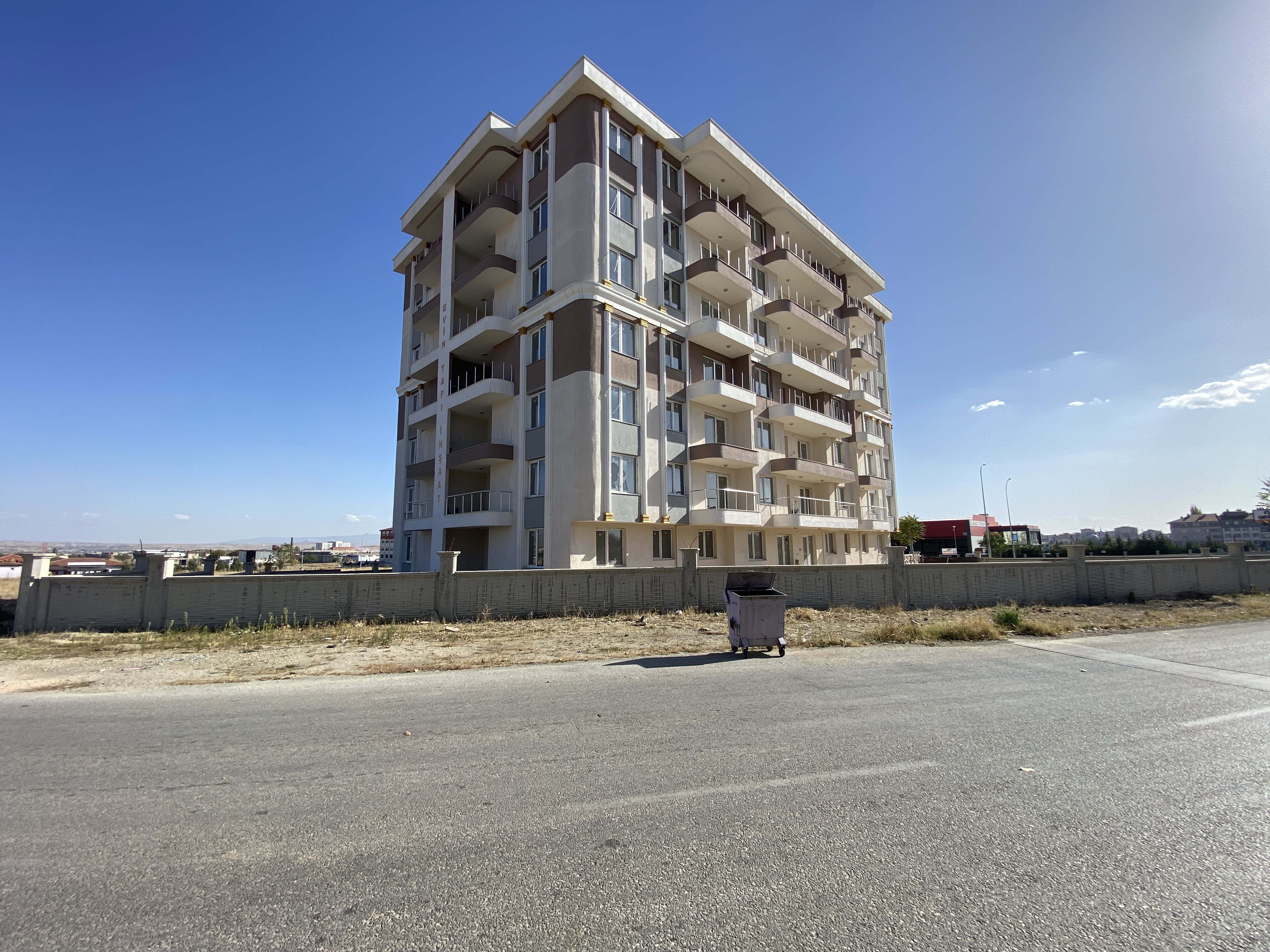 UŞAK MERKEZ MEHMET AKİF ERSOY MAH.'DE DAİRE (R-1072) — foto 8