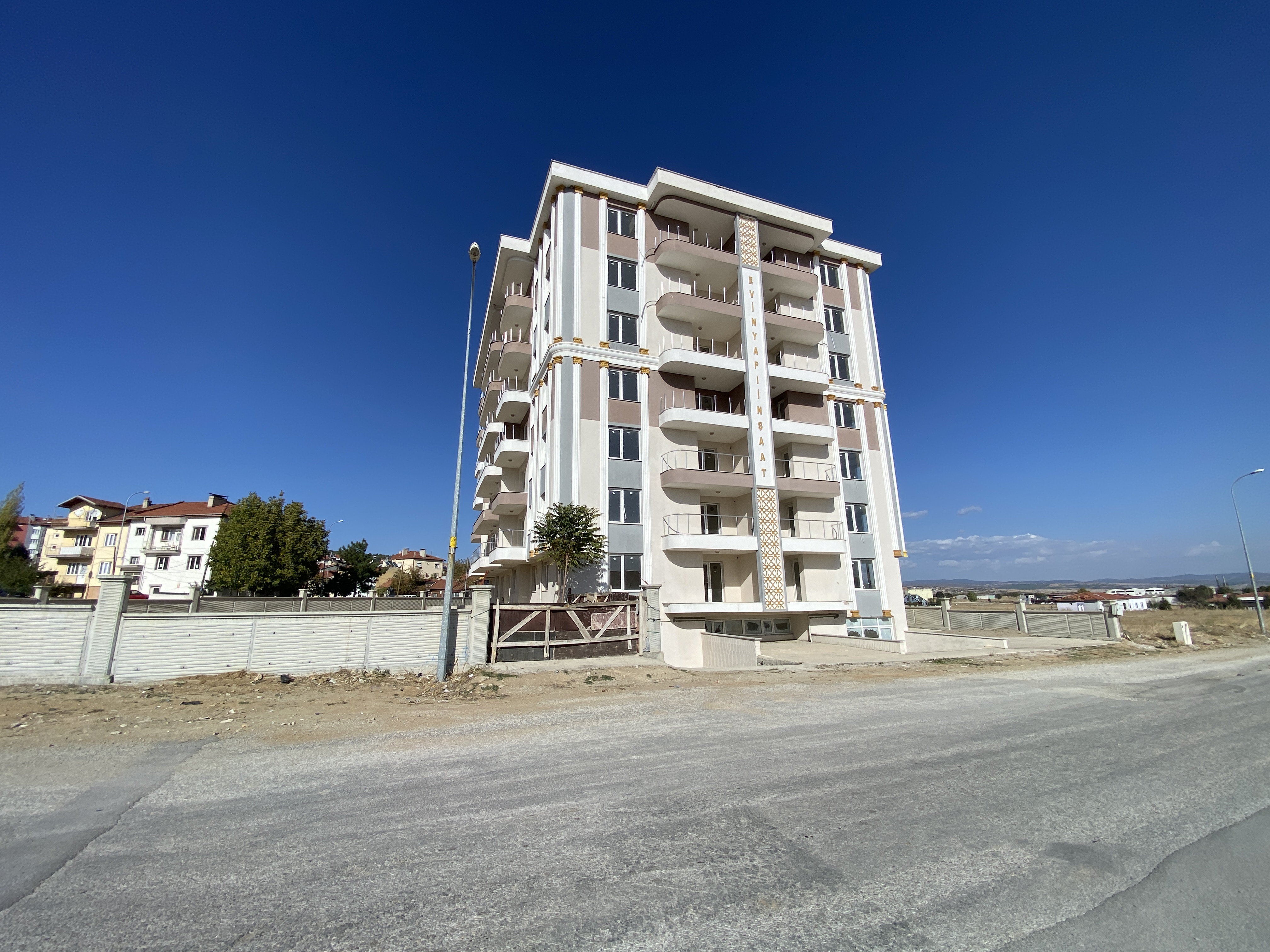 UŞAK MERKEZ MEHMET AKİF ERSOY MAH.'DE DAİRE (R-1072) — foto 5
