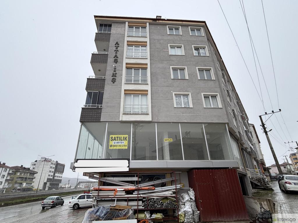 KAVAK YAŞAR DOĞU MAHALLESİ'NDE SATILIK DÜKKAN (U-40721)